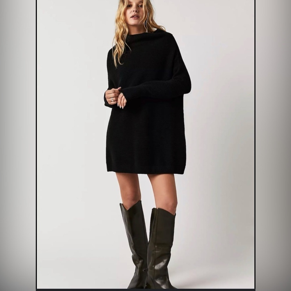 Free People Ottoman Slouchy Tunic Sweater - Black
